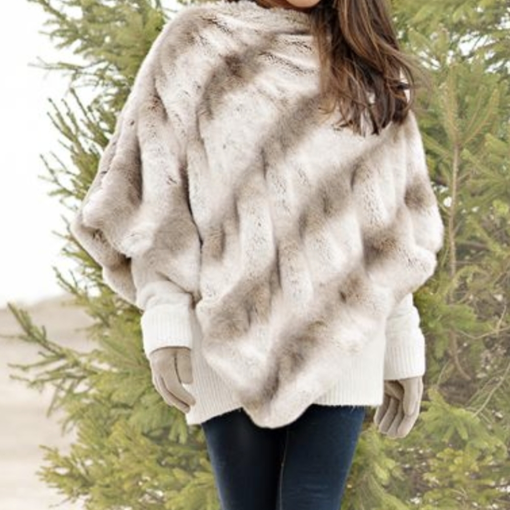 Donna Salyers Faux Fur Poncho OS